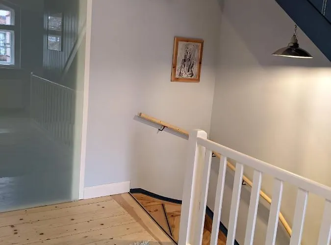 In Quiet Quarter, 20 Min To Center Apartment Dresden