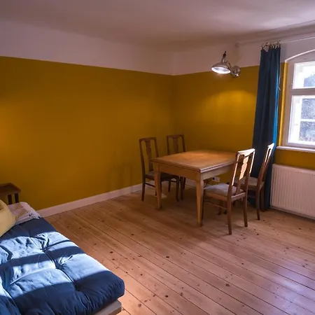 In Quiet Quarter, 20 Min To Center * Dresde