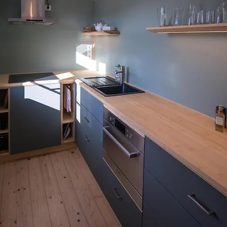 In Quiet Quarter, 20 Min To Center Dresden